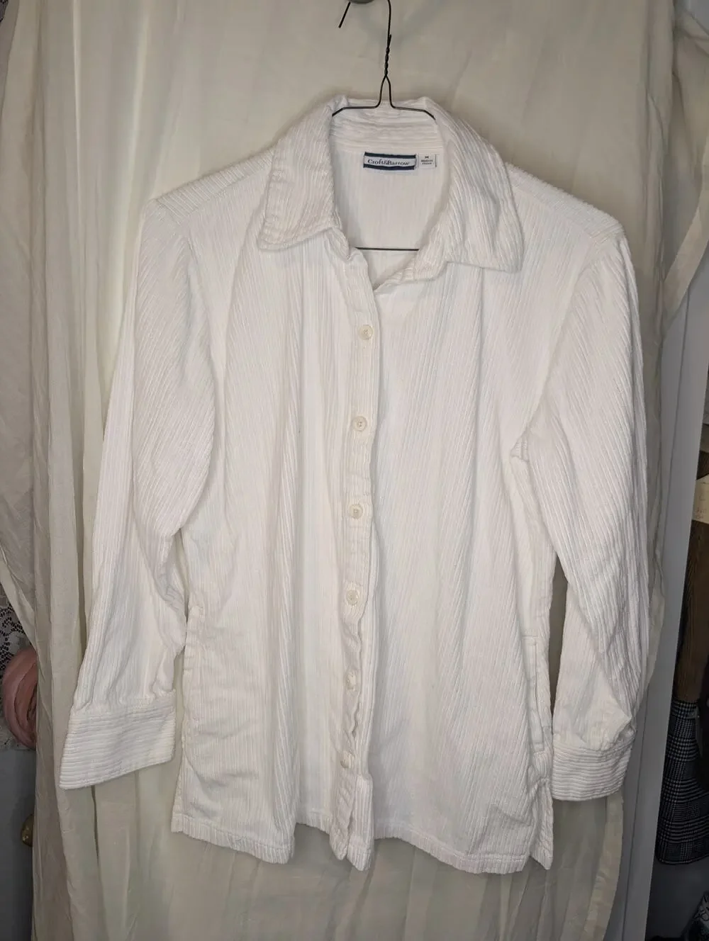 Crisp 100% cotton corduroy jacket shirt